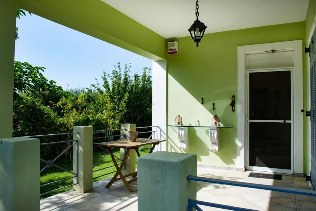 The Cottage House Romírion المظهر الخارجي الصورة