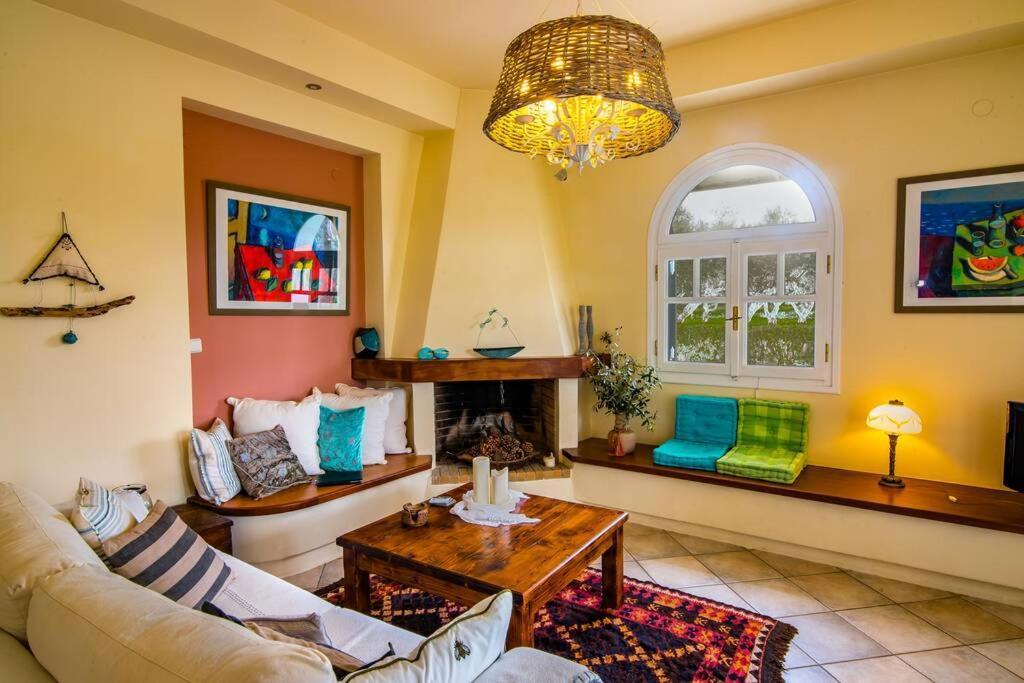 The Cottage House Romírion المظهر الخارجي الصورة